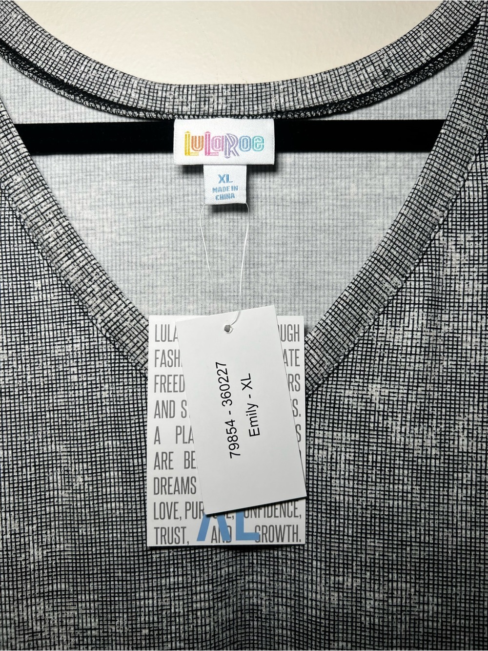 LuLaRoe Emily Heathered Charcoal V-Neck Long Sleeve Dress - Picture 3 of 3